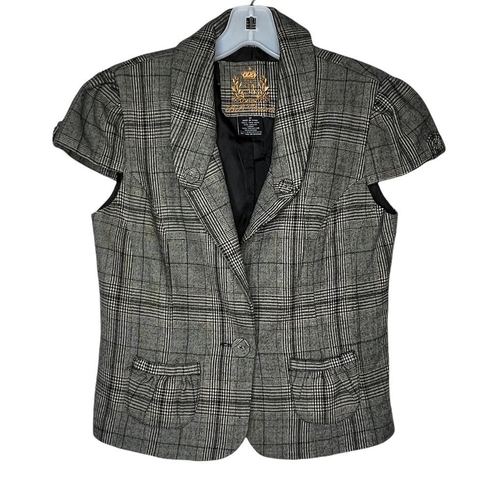 BB Dakota‎ Cap Sleeve Jacket